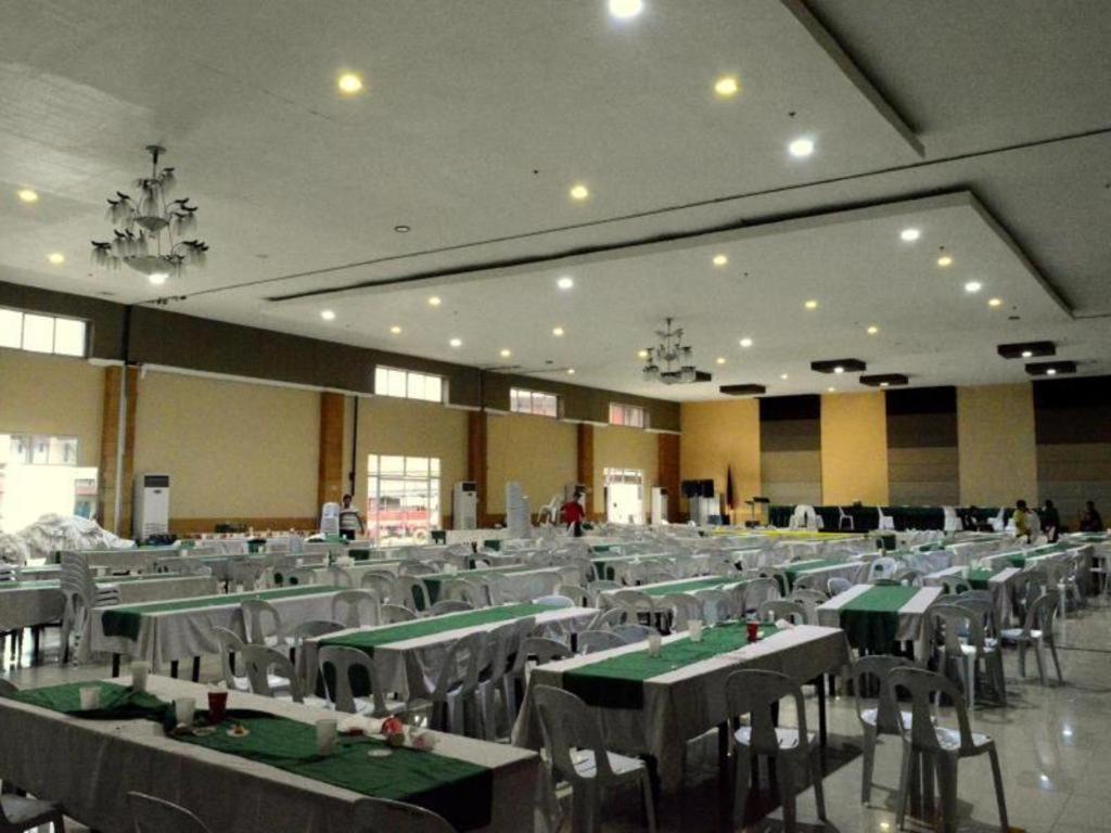 Big Daddy Hotel And Convention Center Butuan City Exterior photo